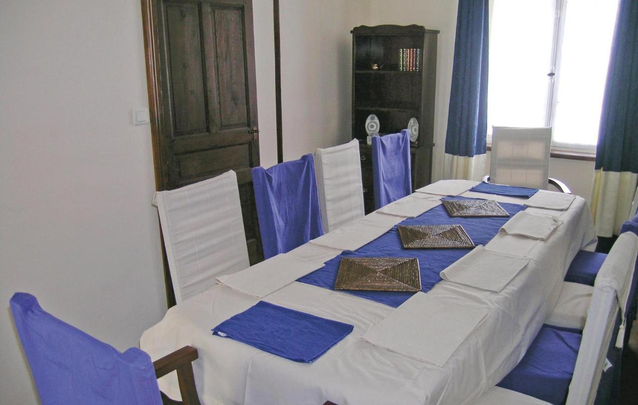 Lovely Home In Chateauneuf Du Faou With Wifi Saint-Thois Buitenkant foto